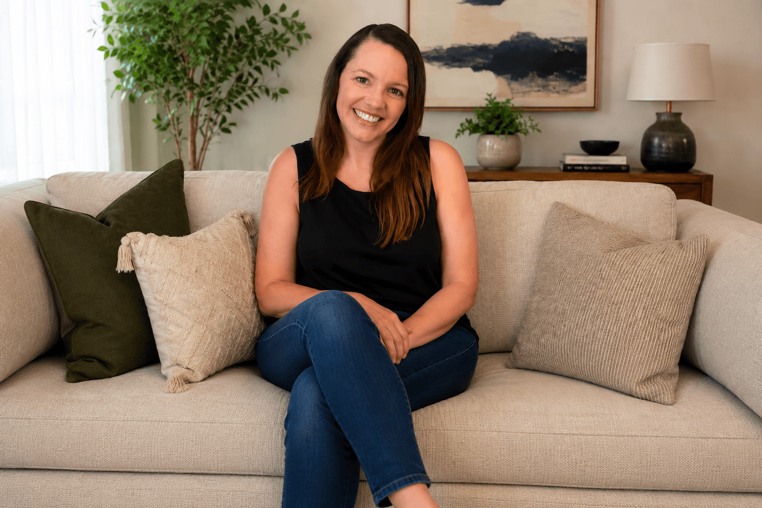 Helen Innes smiling